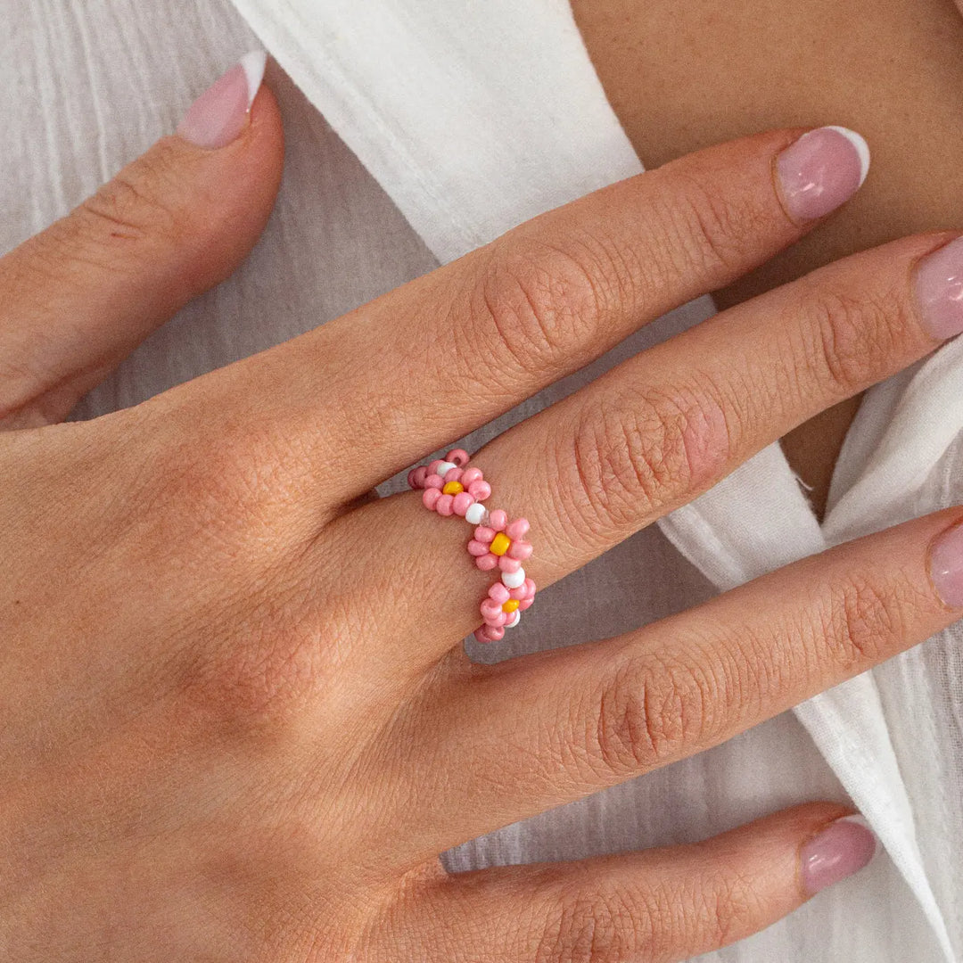 seed bead flower ring Elsa - Flower Pink Bead Ring