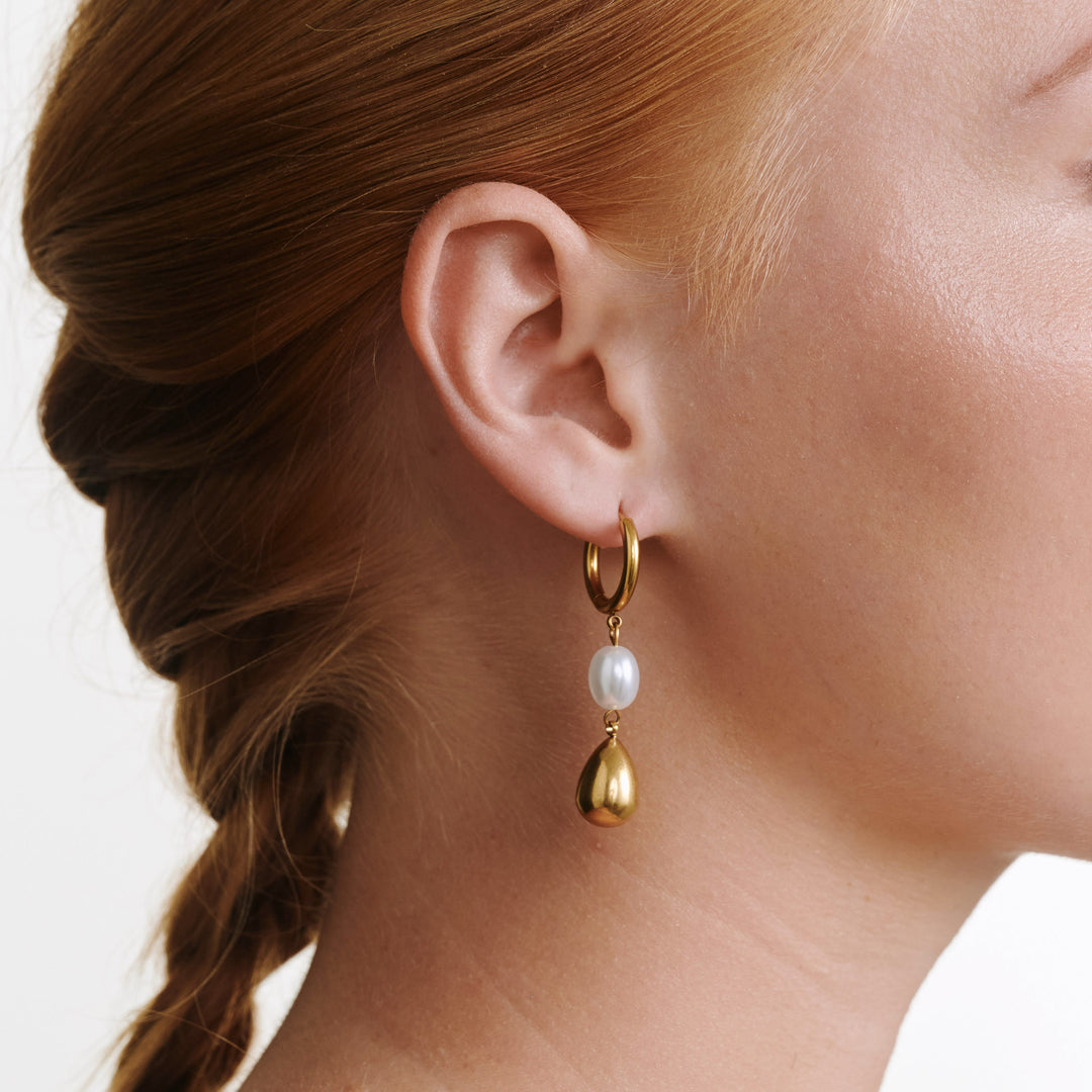 Laura - Pearl Hoop Earrings Stainless Steel