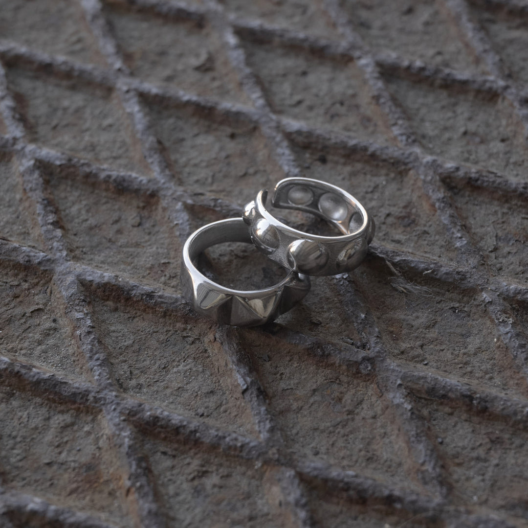 Reah - Bubble Structure Ring Stainless Steel