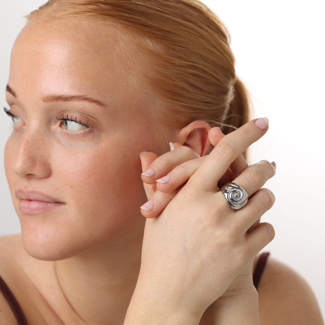 Ursula - Shell Ring Stainless Steel