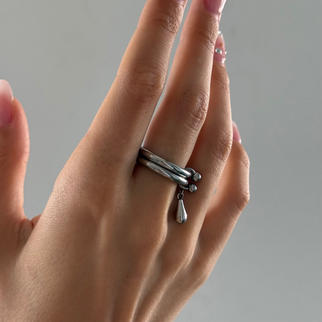 Storm – duo drop ring in stainless steel | Timi of Sweden