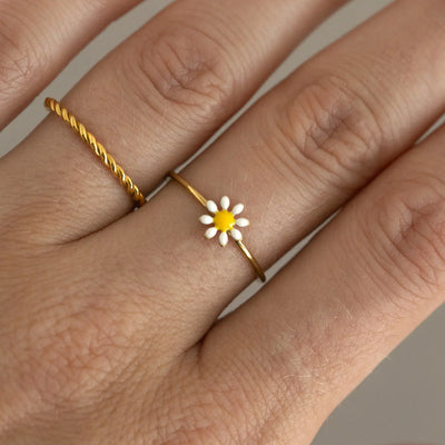 Doris - Daisy Flower Enamel Ring Stainless Steel